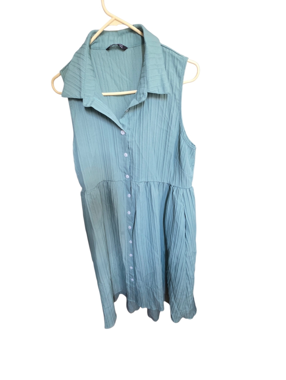 🔴Bloomchic Sleeveless Collared Button-Front Midi Dress in Sage Green - Picture 3 of 4